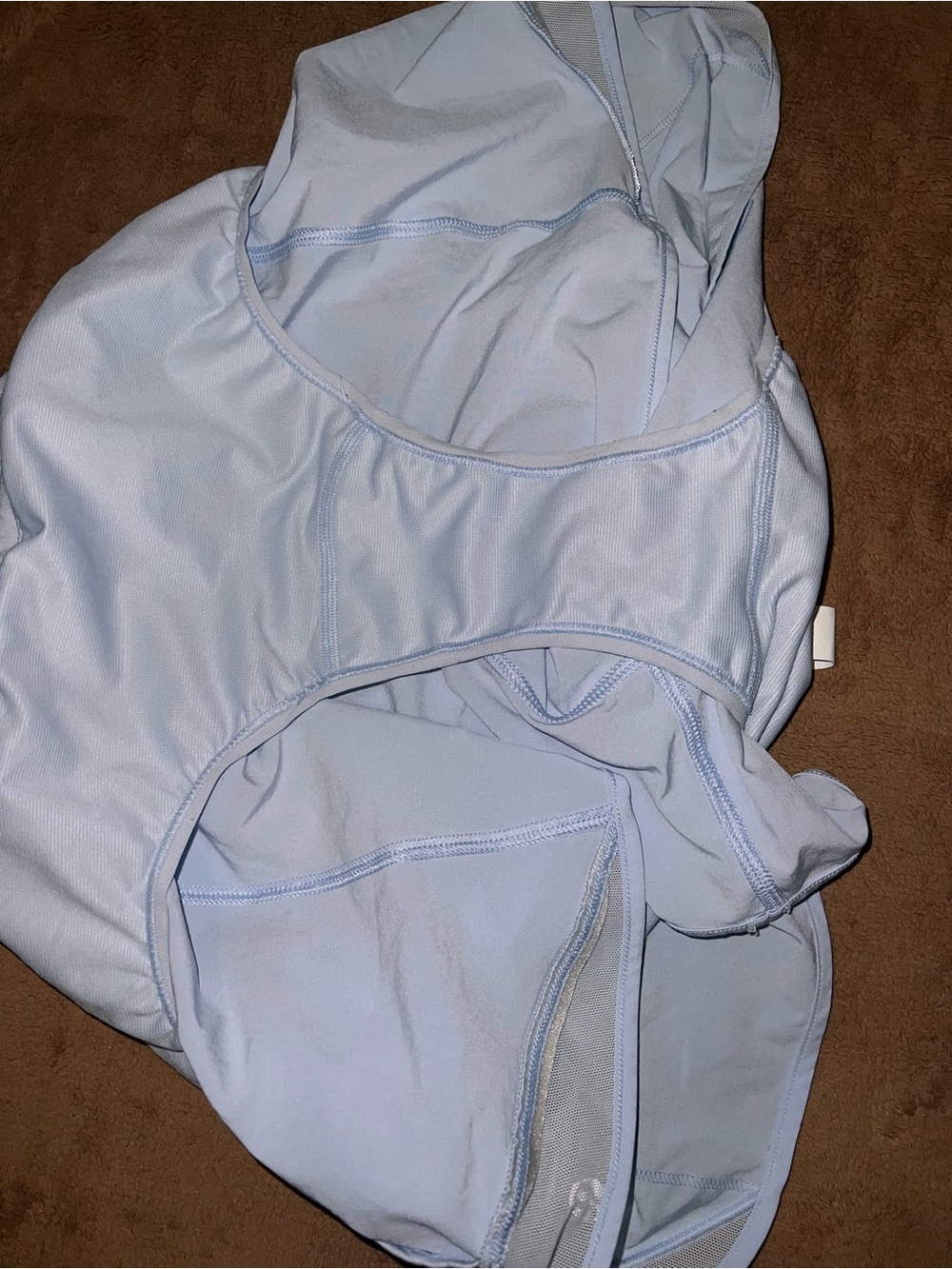 Lululemon Hotty Hot Low-Rise Lined Short 4" size 10 Colour
Blue Linen - Picture 12 of 14